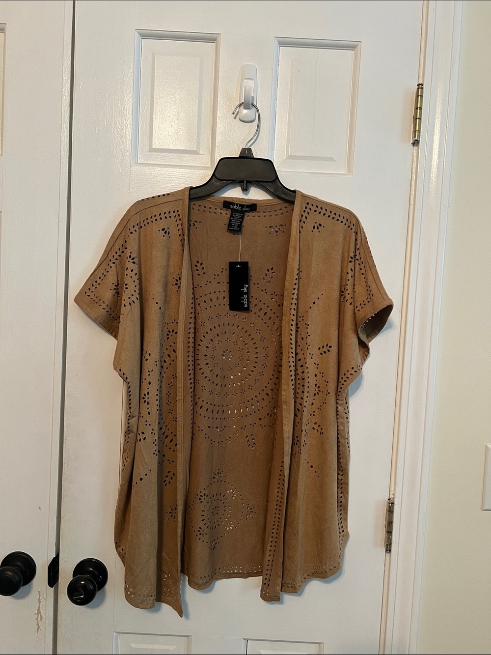 Sable Sky Tan Laser-Cut Open Front Short Sleeve Tunic